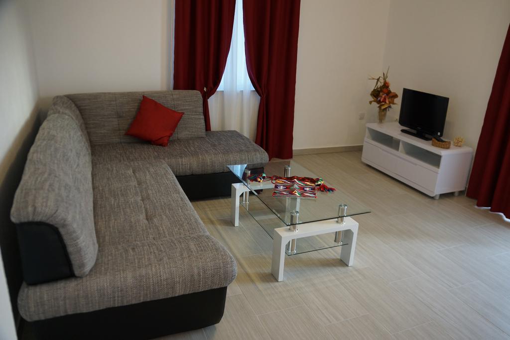 Apartments Kadulja Trogir Szoba fotó
